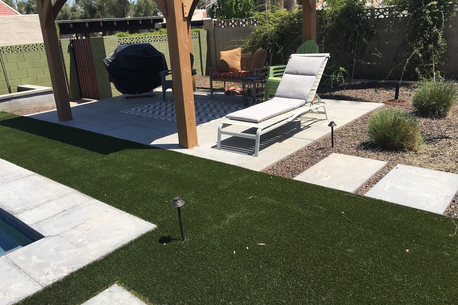 Mesa Precast - pavers, pool coping - unified landscape design accent Mesa Precast | Pavers, Pool coping | Unified Landscape Design Accent