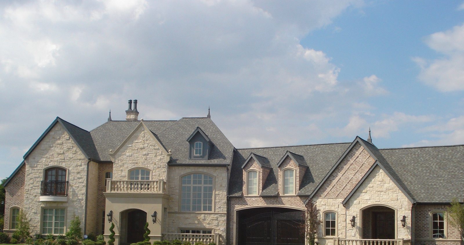 Design and Construction Assist - Close Coordination with Designer and Contractor for Residential Home Design Accent Design and Construction Assist | Close Coordination with Designer and Contractor for Residential Home Design Accent