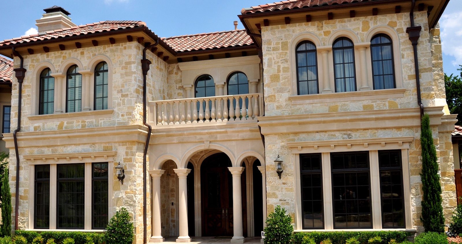 Unifying Home Elevation Design Accent - Columns, Balusters, Window, Entry Way Surrounds, Banding, Cladding, Veneer Design Unifying Home Elevation Design Accent | Columns, Balusters, Window, Entry Way Surrounds, Banding, Cladding, Veneer Design